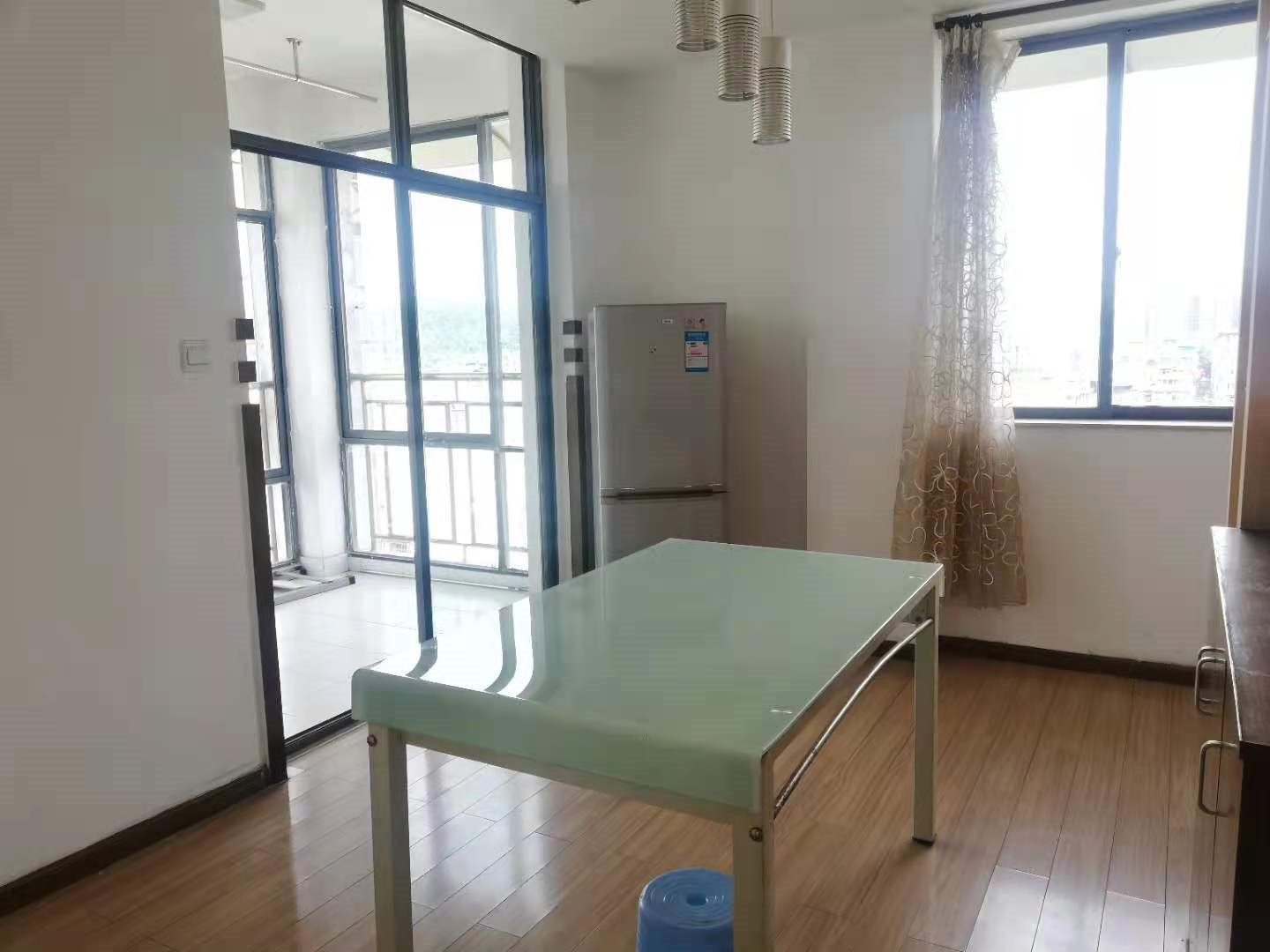绵阳高水片区 柏林名馆三房93万 绵阳租房