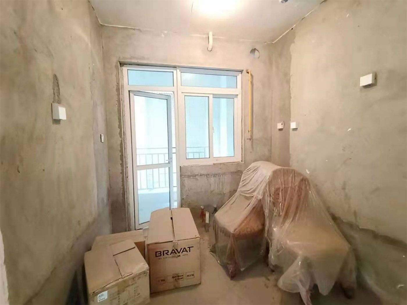 绵阳恒业塞纳阳光，3室2厅1卫，98.24㎡，毛坯，售价80.00万 绵阳二手房
