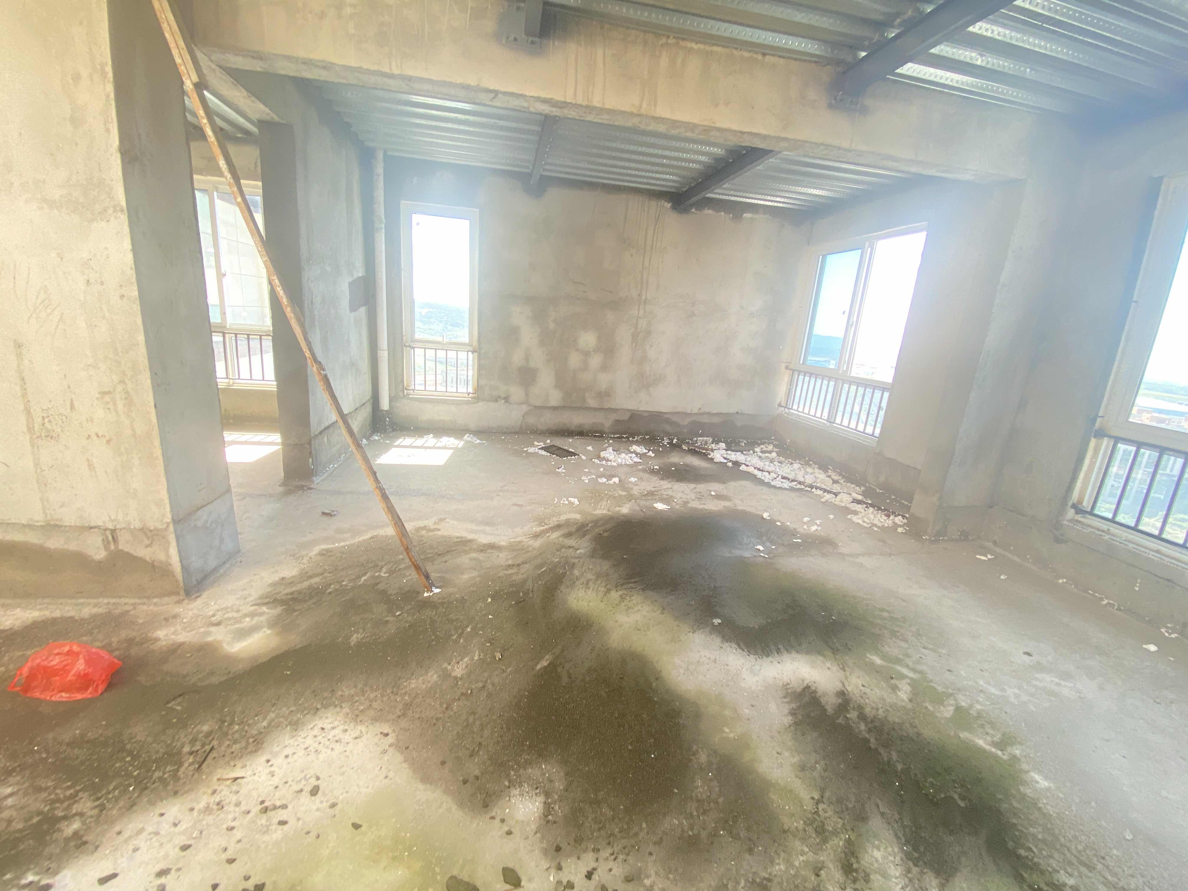 绵阳游仙区 凯越东湖1号4房98万 绵阳二手房