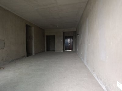 高水片区 兴发江岸公馆三房120万
