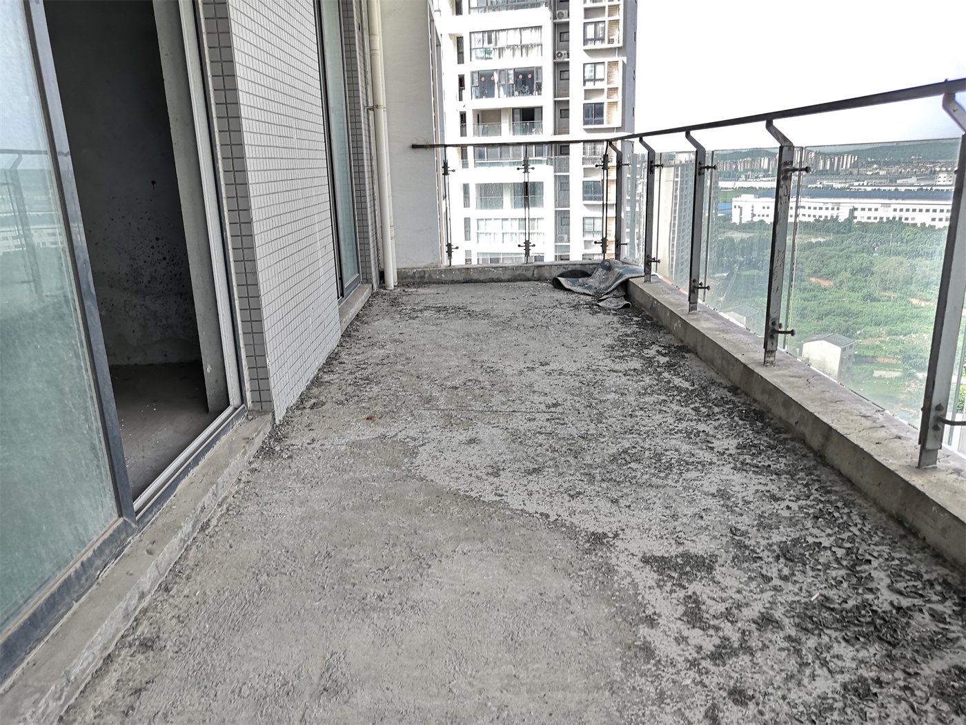 绵阳南湖汽车站片区 嘉来涪滨印象四房119万 绵阳二手房