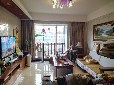 游仙区 嘉来东津苑4房140万
