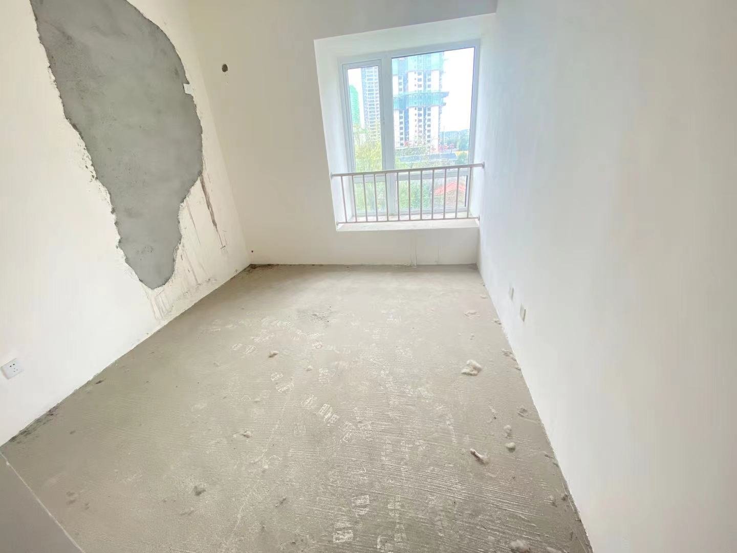 绵阳万达商圈 电梯小高层 三房60多万 满两年 绵阳二手房