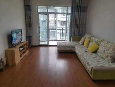 钧一嘉园，2室2厅2卫，82.00㎡，简装，售价27万