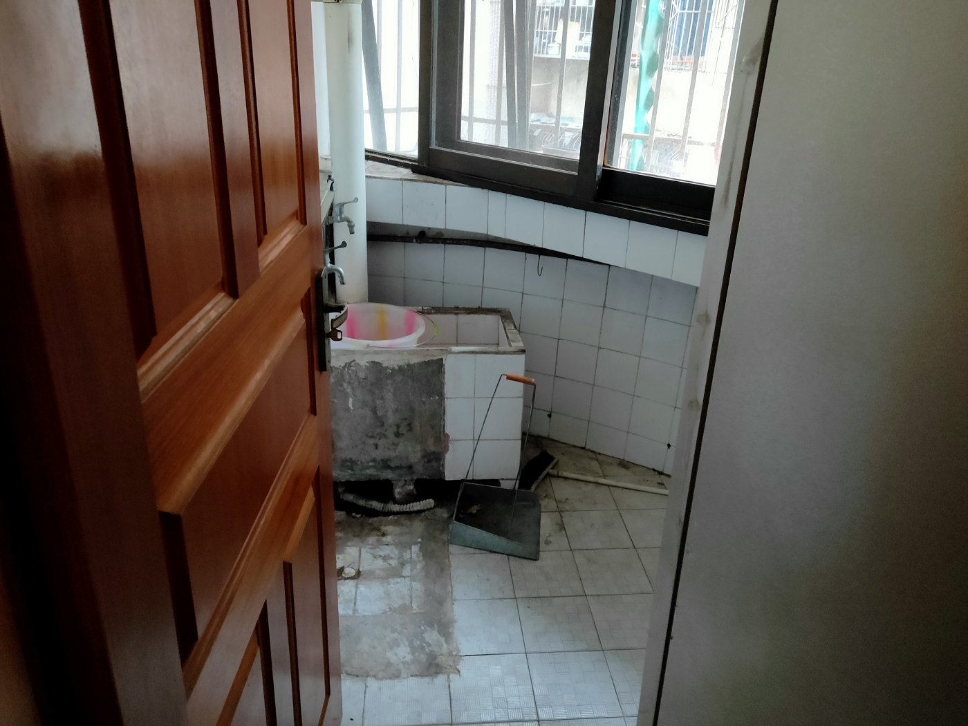 绵阳花园片区 花园小区（涪城）六房105万 绵阳租房