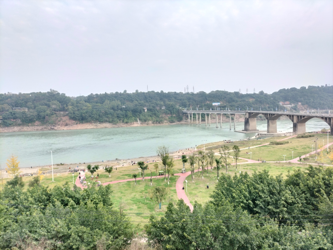 绵阳三台区 滨江名都3房916元/月 绵阳租房