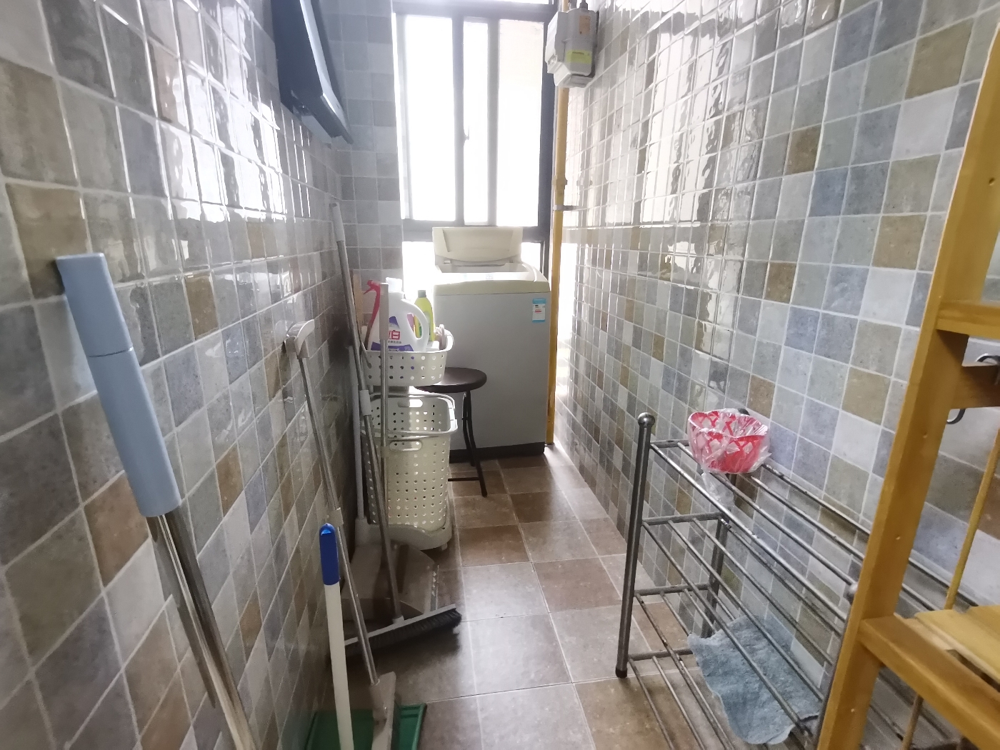 绵阳游仙区 东原长洲3房1800元/月 绵阳租房