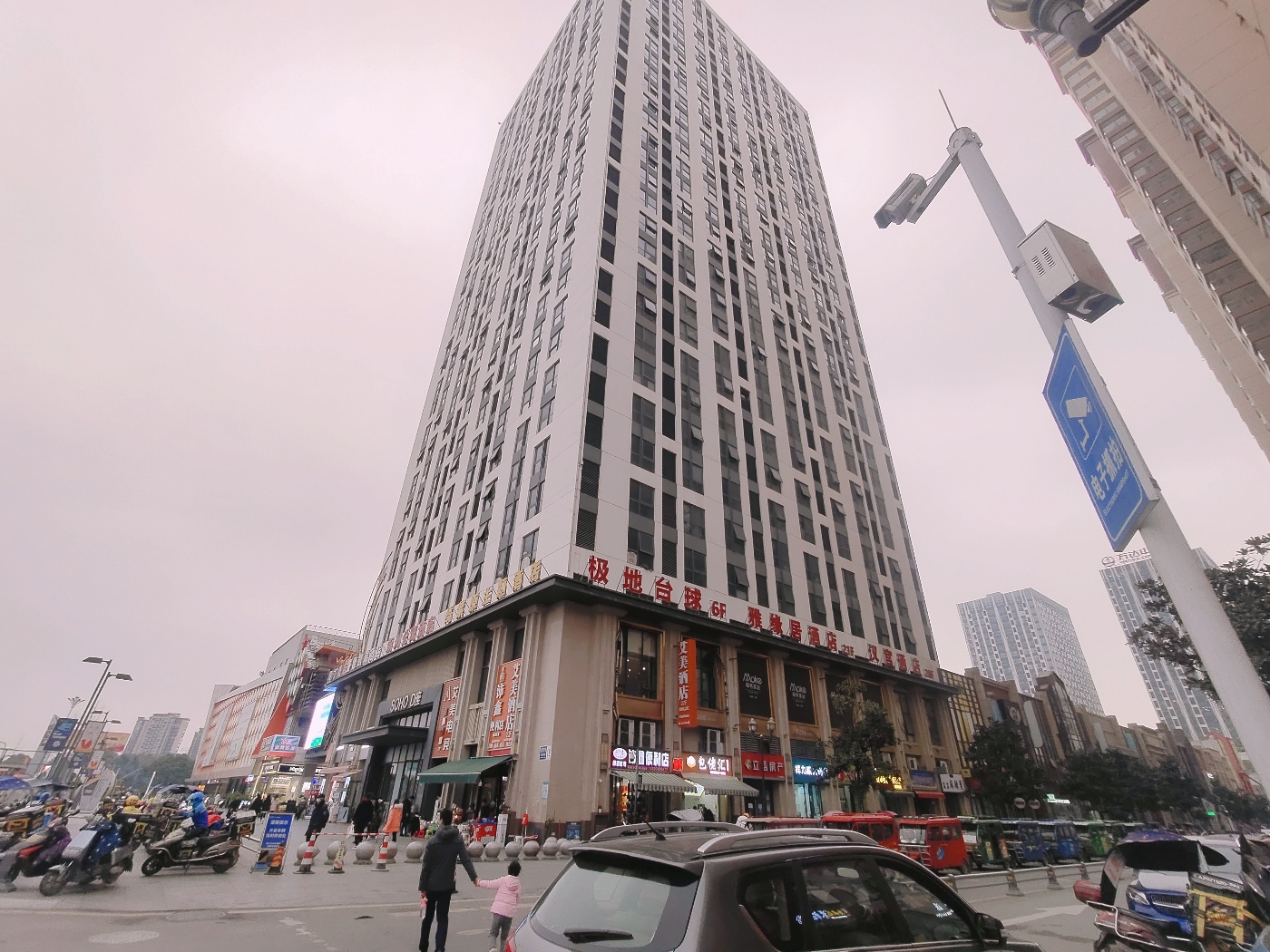 绵阳经开区 万达SOHO0房1200元/月 绵阳租房