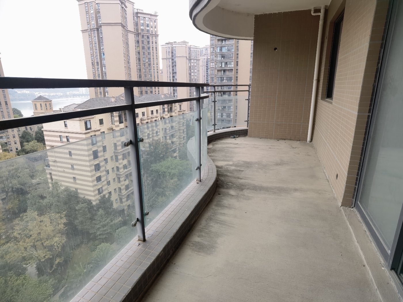 绵阳经开区 树高三江澜亭B区江景3房138万 绵阳二手房