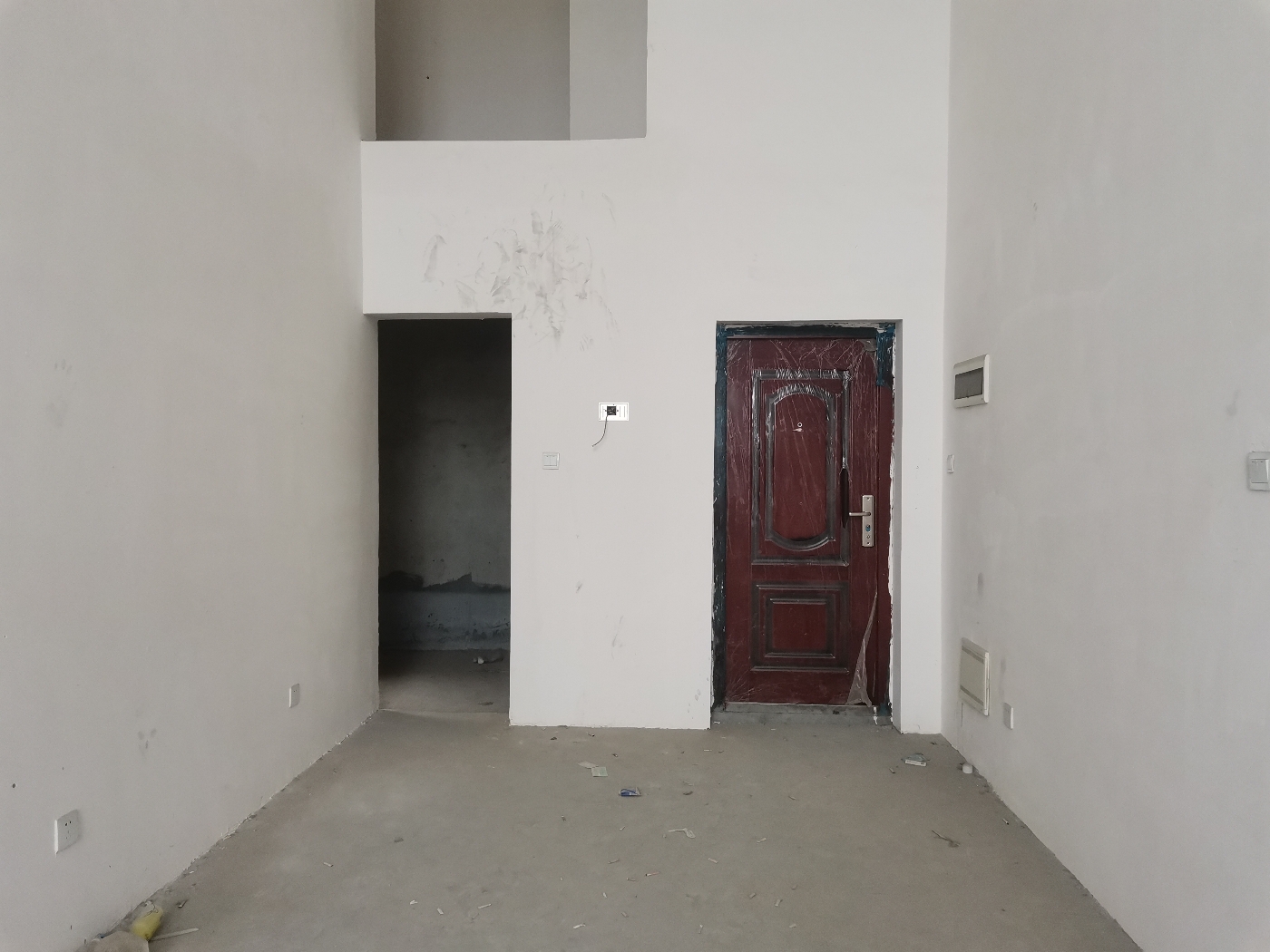 绵阳温莎国际社区，4室2厅3卫，126.00㎡，毛坯，售价170万 绵阳二手房