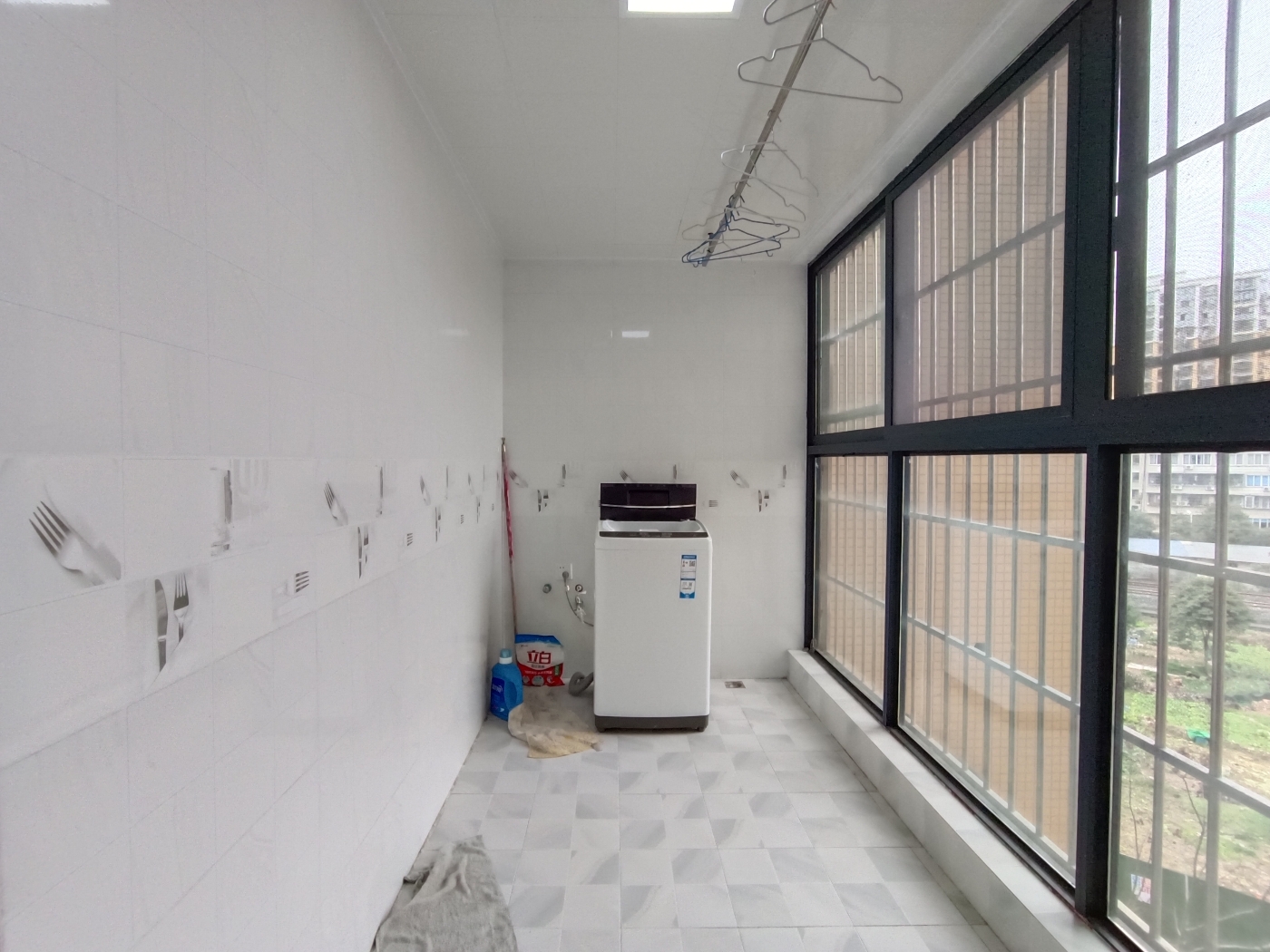 绵阳高新区 新惠锦苑3房1800元/月 绵阳租房