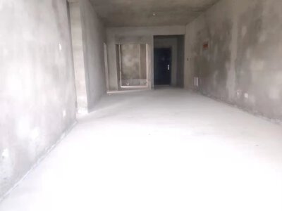 涪城区 科大广场3房80万