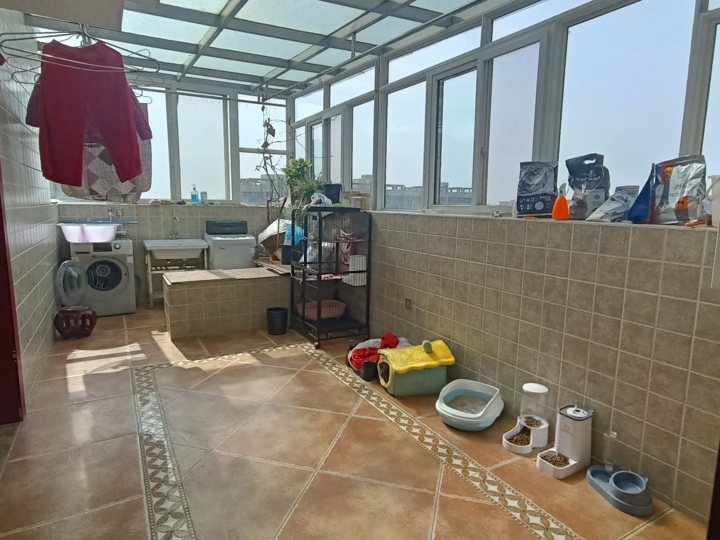 绵阳倍特领尚一期，3室1厅2卫，70.00㎡，普装，售价89万 绵阳租房