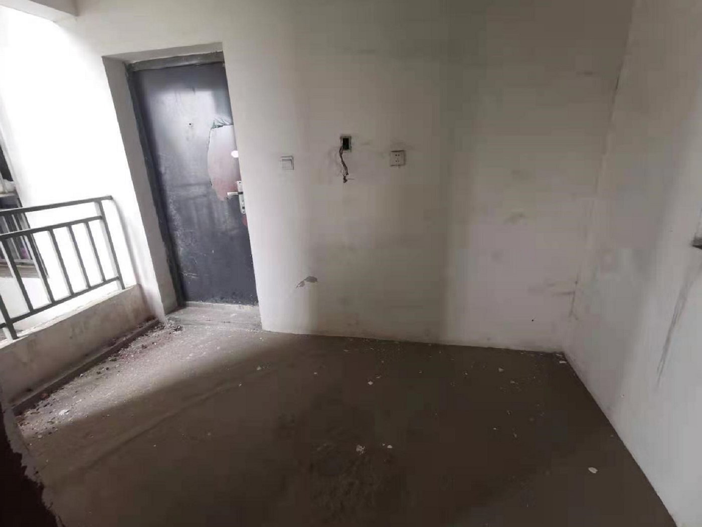 绵阳太阳城.带大阳台.清水三房双卫.80.8万.性价比高 绵阳二手房