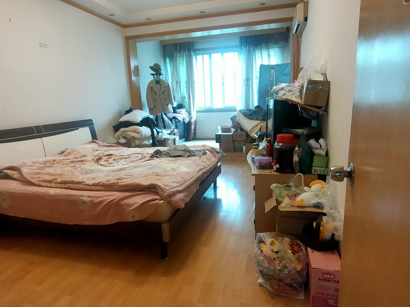 绵阳高新区 长虹新六区3房75万 绵阳二手房