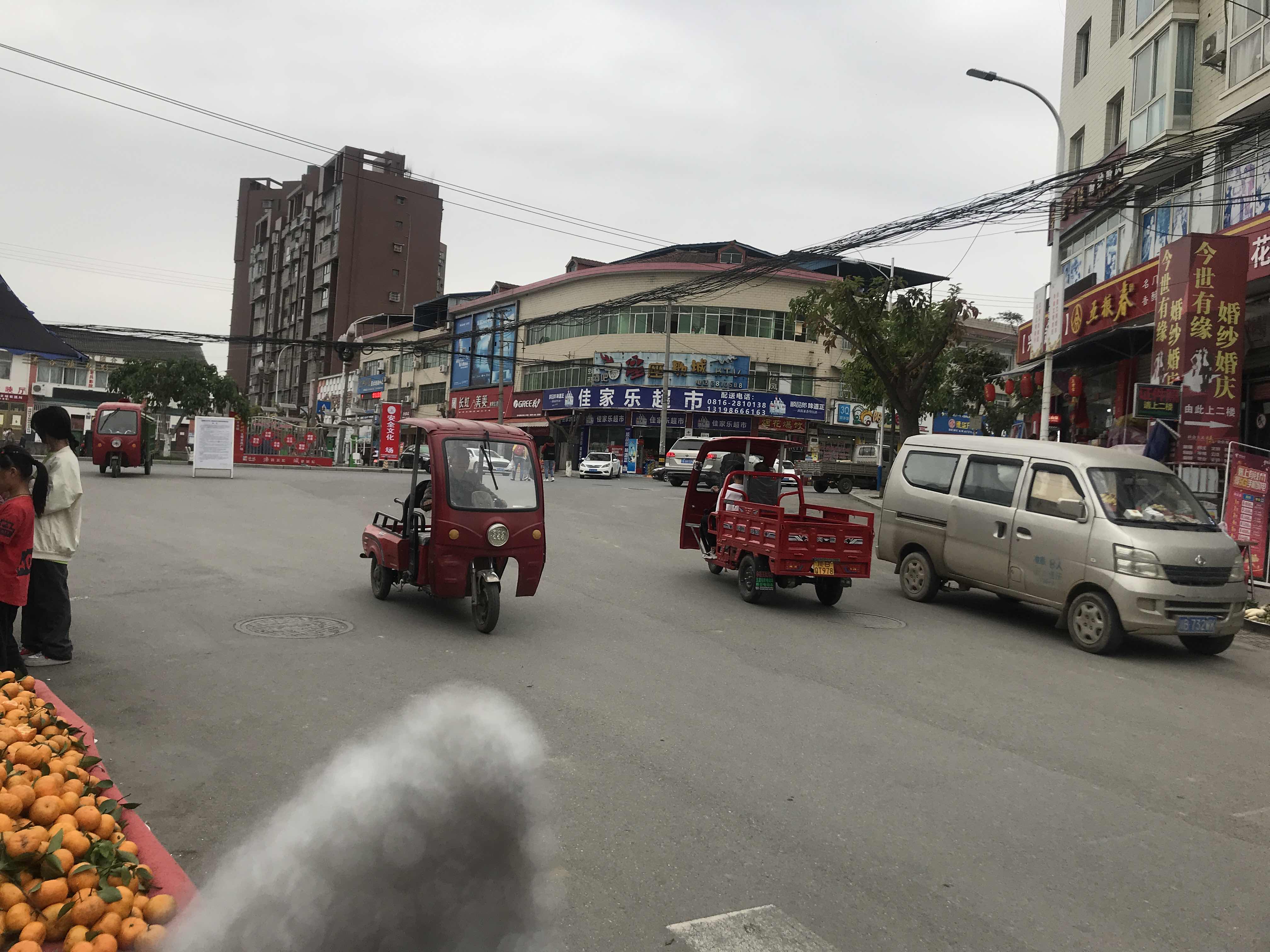 绵阳丰谷片区 丰谷镇兴丰路川百惠两房400元/月 绵阳租房