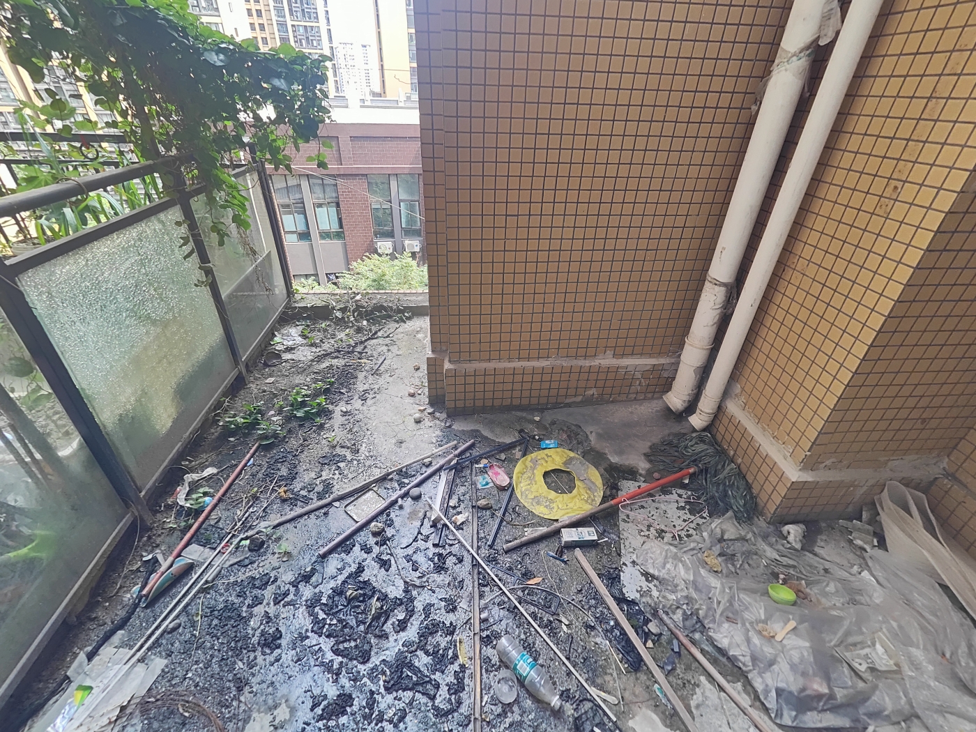 绵阳南湖汽车站片区 神州南都一期两房100万 绵阳二手房