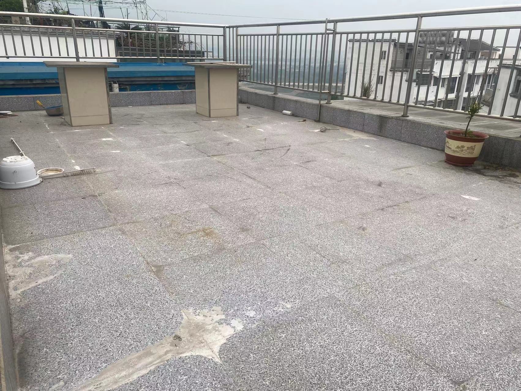 绵阳亚川桂丰御景，5室2厅2卫，90.00㎡，普装，售价52万 绵阳租房