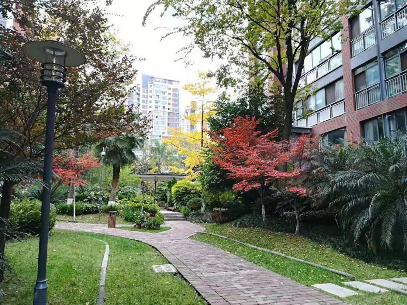 绵阳人工湖旁.观花府邸.清水大三房.朝南.对中庭.性价比高 绵阳二手房