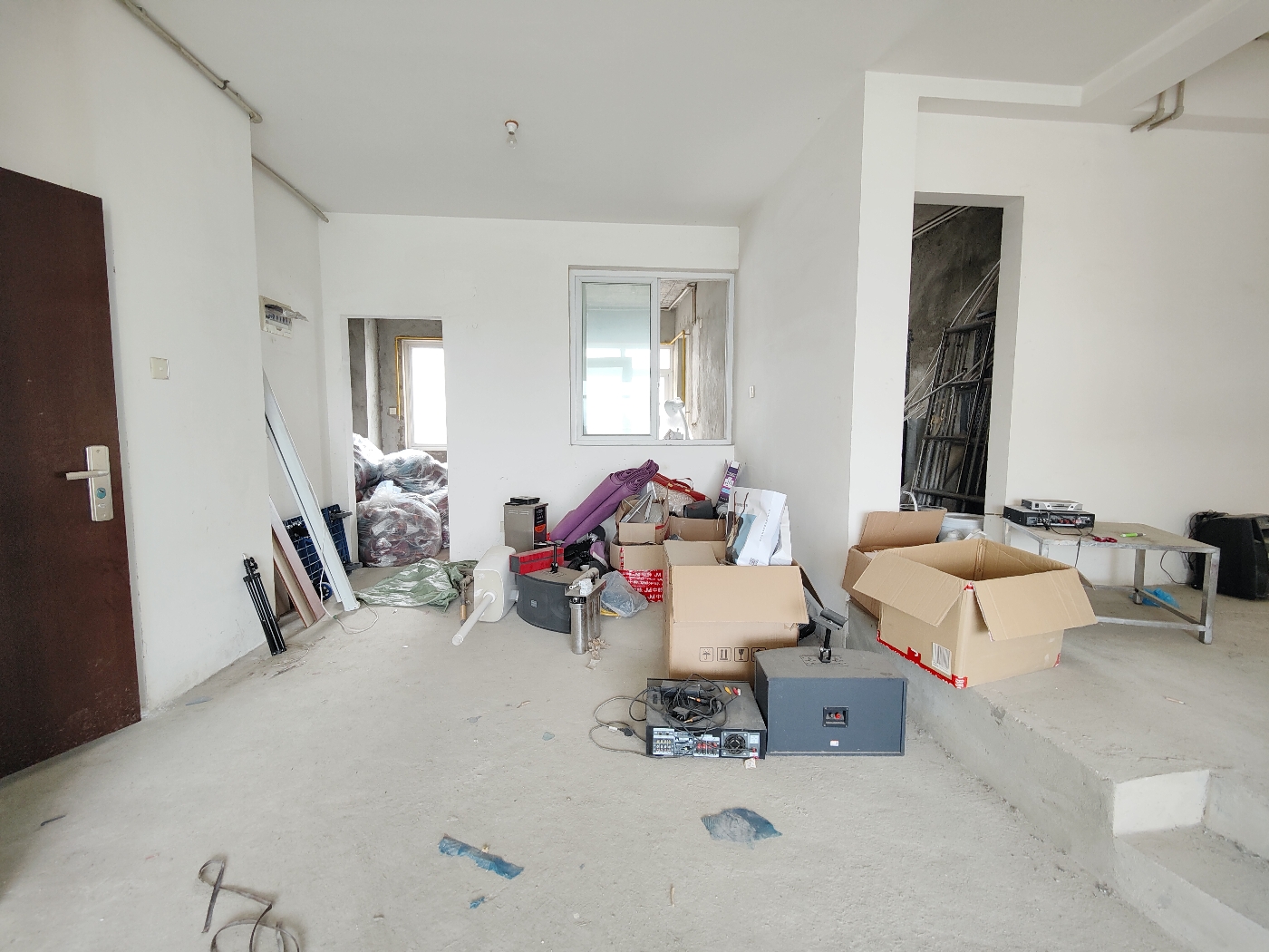 绵阳经开区 鸿越瑞櫊4房95万 绵阳二手房