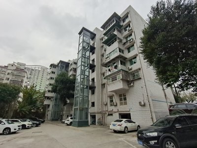 老财贸校高职楼