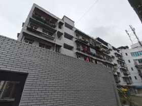 华晨工贸公司宿舍