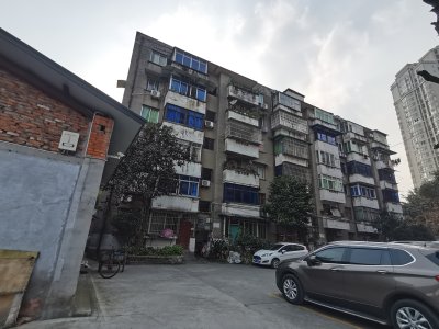 绵阳市水泥厂生活区