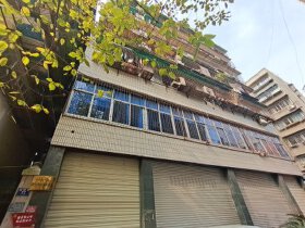 警钟街77号院