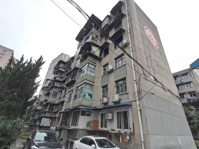 长虹第四生活区
