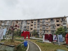 西都生活广场
