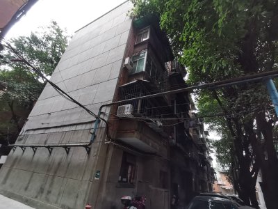 长虹大道中段50号院