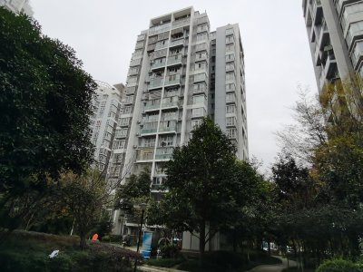 富临晶蓝湖