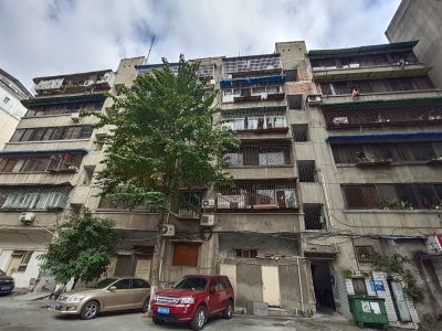 涪城路70号院