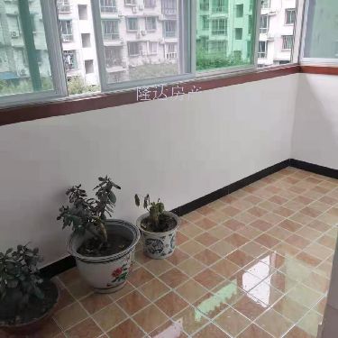 绵阳简装 南北 3房 136m² 江油文化小区 市中区 60万元 ，南北通透 安静 看园景 视野开阔 绵阳二手房