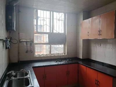 十万火急低价出租，简装 南北 3房 115m² 福江苑 城东片区