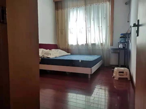 绵阳精装 4房 203m² 平安小区 城东片区 67万元 ，南北通透 安静 看园景 视野开阔 绵阳二手房
