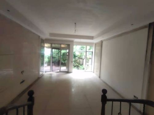 绵阳城南片区 核心商圈，地段好凸显高档次，高区风景让您高瞻远瞩。 绵阳二手房
