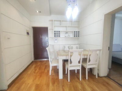 1200 蓝郡壹北栋 2室好房