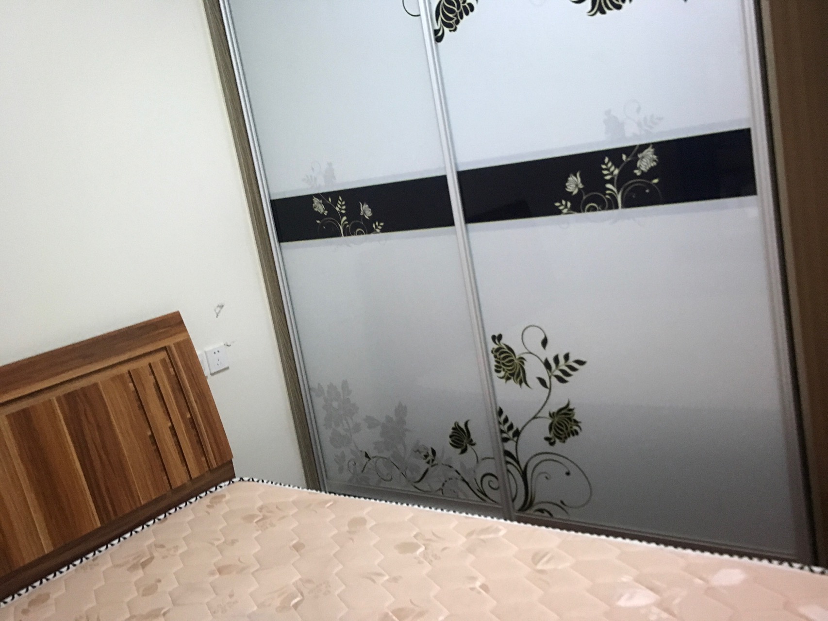 绵阳600元/月钧一嘉园3室好房 绵阳租房
