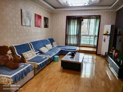 精装住家 2室  拎包入住  诚心出售
