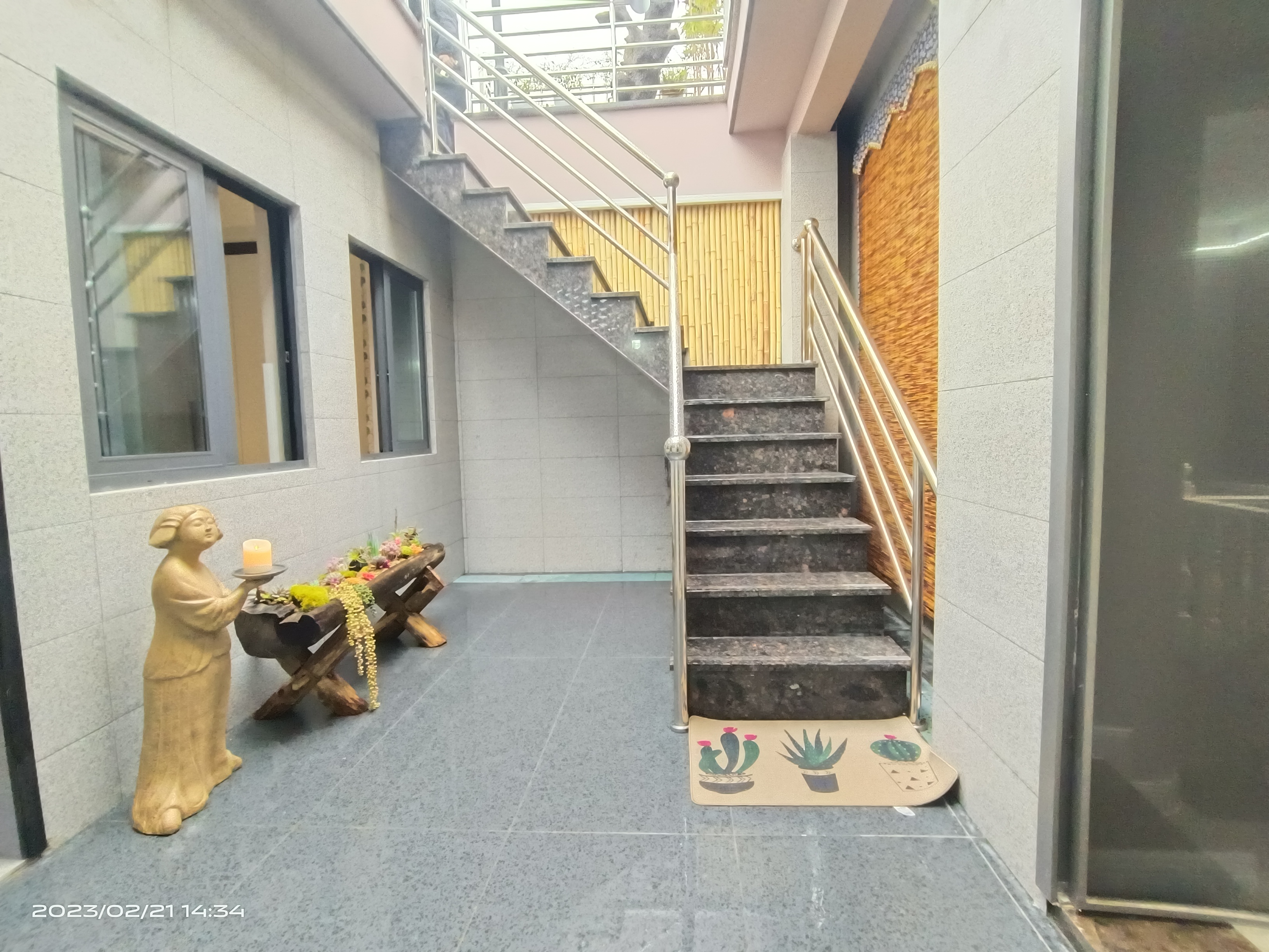 绵阳树高空中别墅 三连跃  时来运转节节高 绵阳二手房
