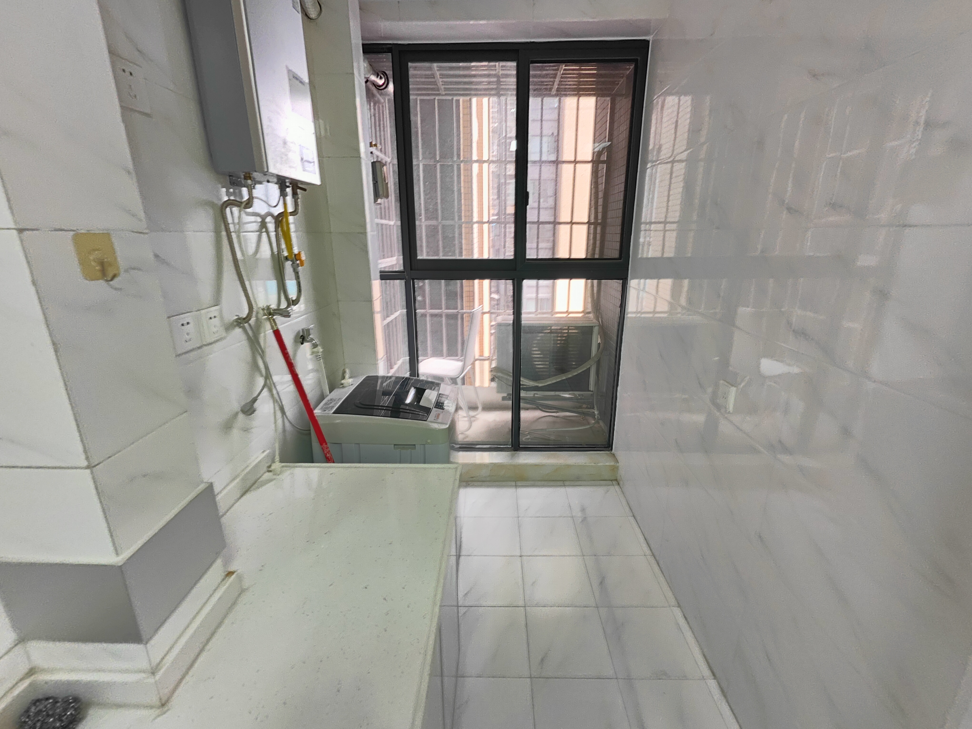 绵阳南湖汽车站片区 神州南都一期两房1800元/月 绵阳租房
