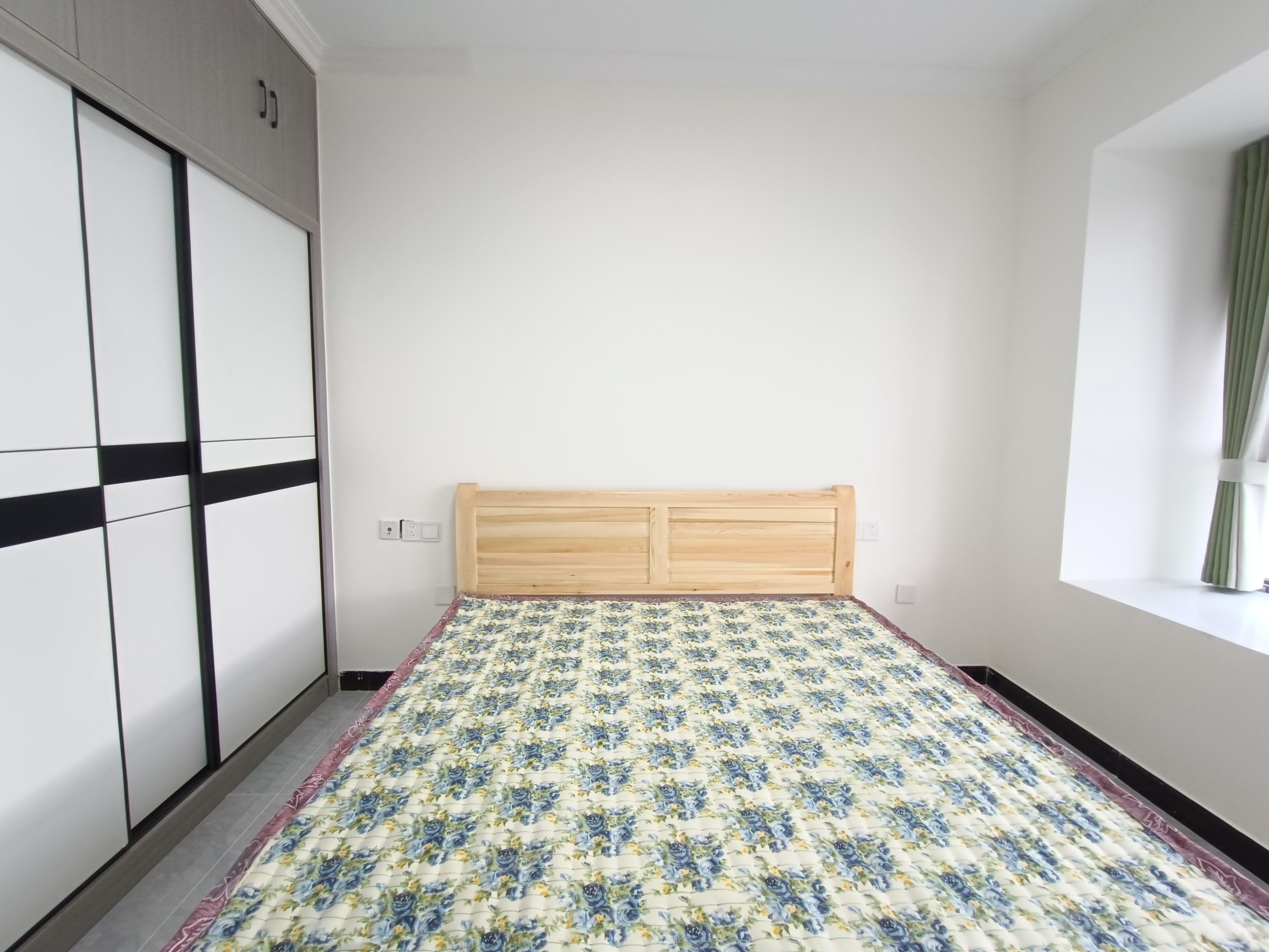 绵阳凤栖幸福南庭，3室2厅2卫，110.00㎡，租金2200.00元/月 绵阳租房