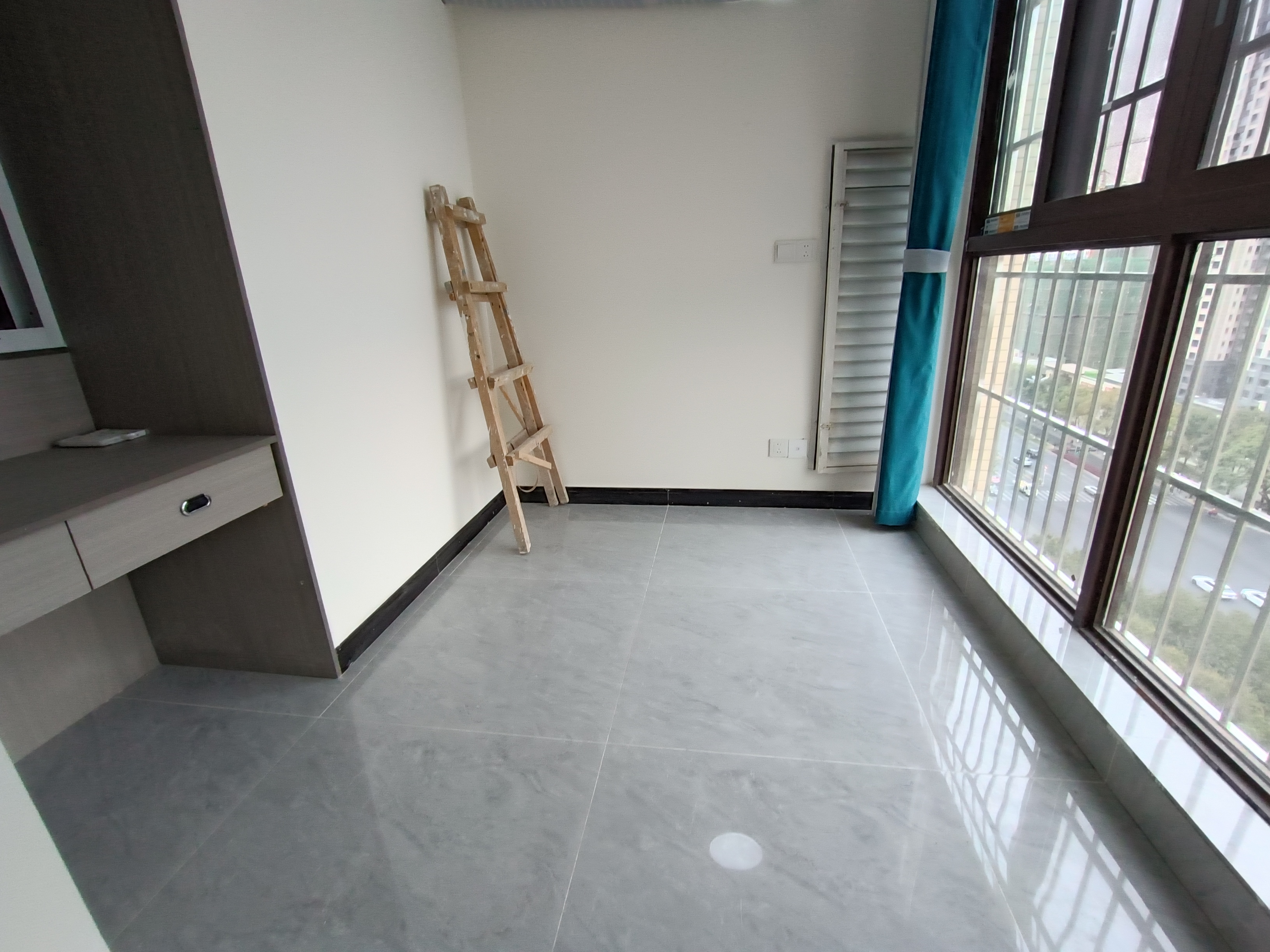 绵阳凤栖幸福南庭，3室2厅2卫，110.00㎡，租金2200.00元/月 绵阳租房