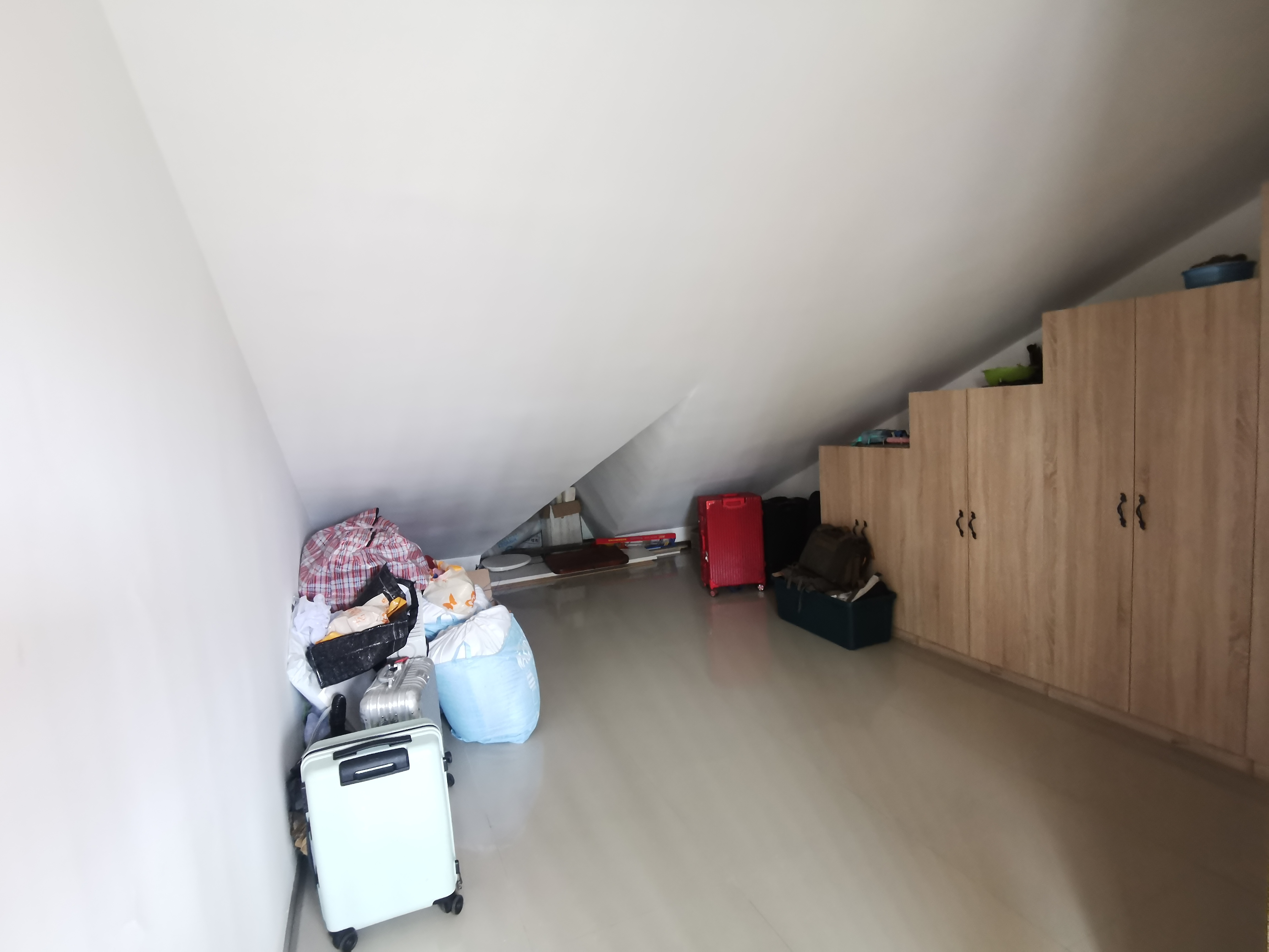 绵阳小岛花园城一期 南北通透 带屋顶花园 近几年新装修 绵阳二手房