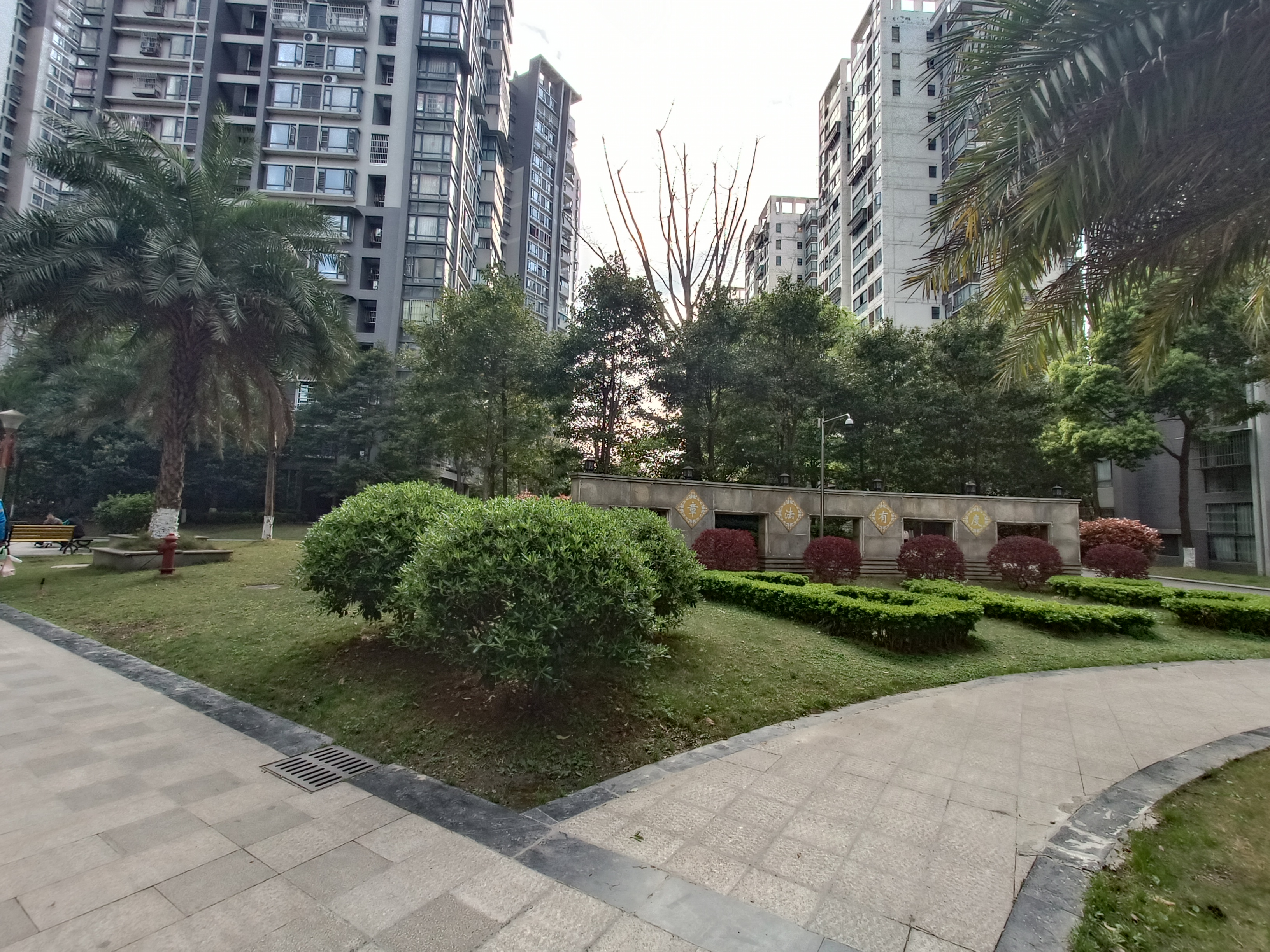 绵阳布鲁斯温馨三房  实景 拎包入住  20楼上 绵阳二手房