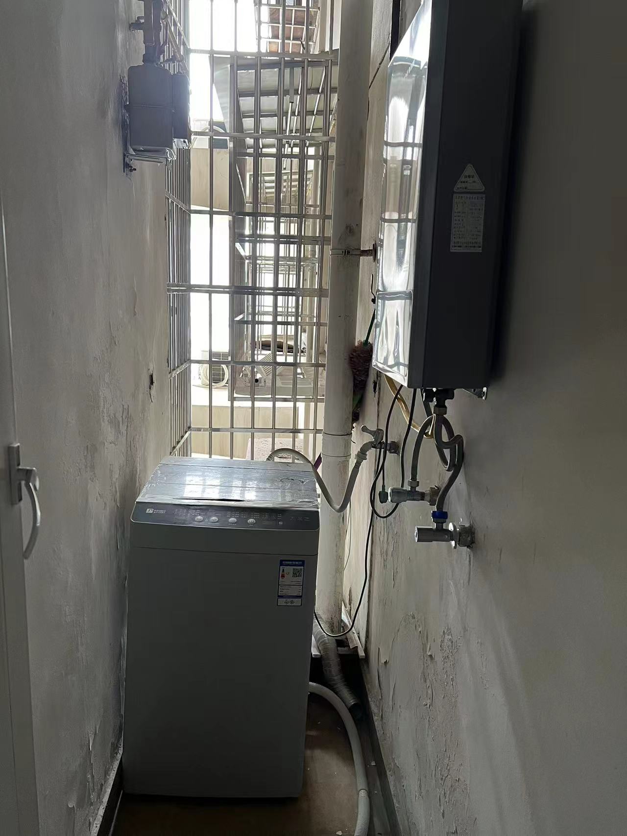 绵阳精装 3房 101.12m² 福星都市时尚 涪城区 98万元 周边配套完善 绵阳二手房