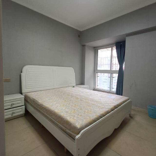 绵阳恒业塞纳阳光，5室3厅2卫，93.00㎡，精装，售价150.00万 绵阳二手房