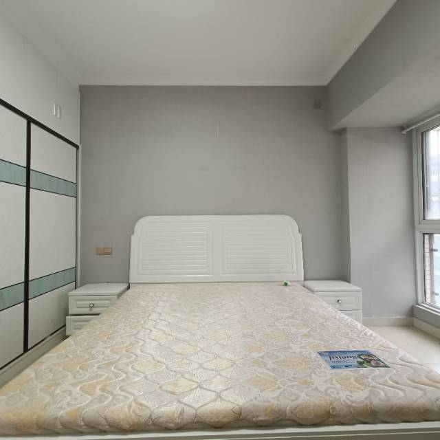 绵阳恒业塞纳阳光，5室3厅2卫，93.00㎡，精装，售价150.00万 绵阳二手房