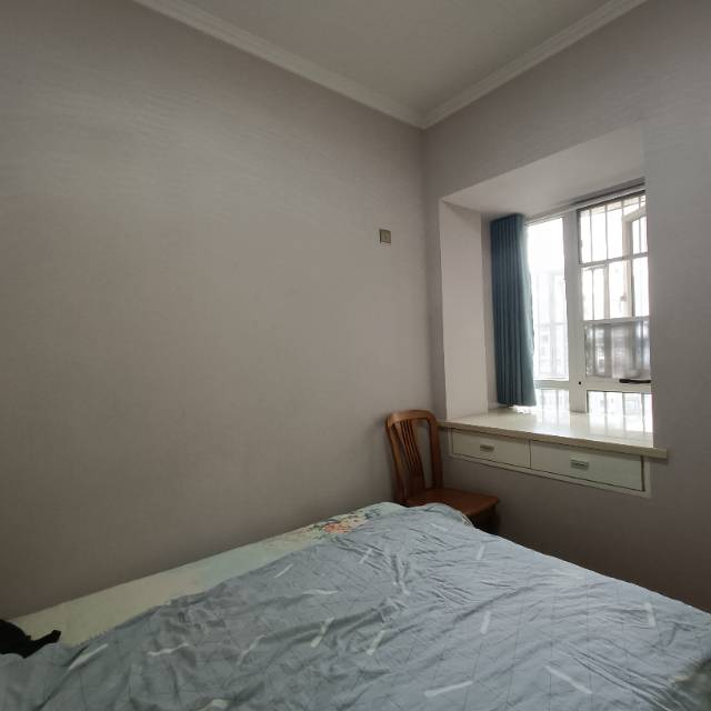 绵阳恒业塞纳阳光，5室3厅2卫，93.00㎡，精装，售价150.00万 绵阳二手房